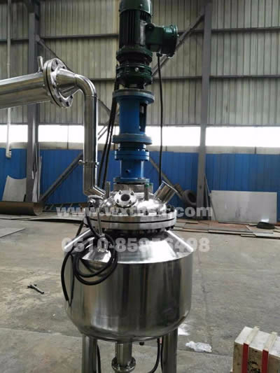 小型不飽和樹脂設(shè)備